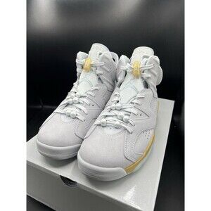 Air Jordan 6 Retro 'Pearl' Women’s SZ 7.5 / Men’s 6  (DQ4914-074) NEW DS OG ALL